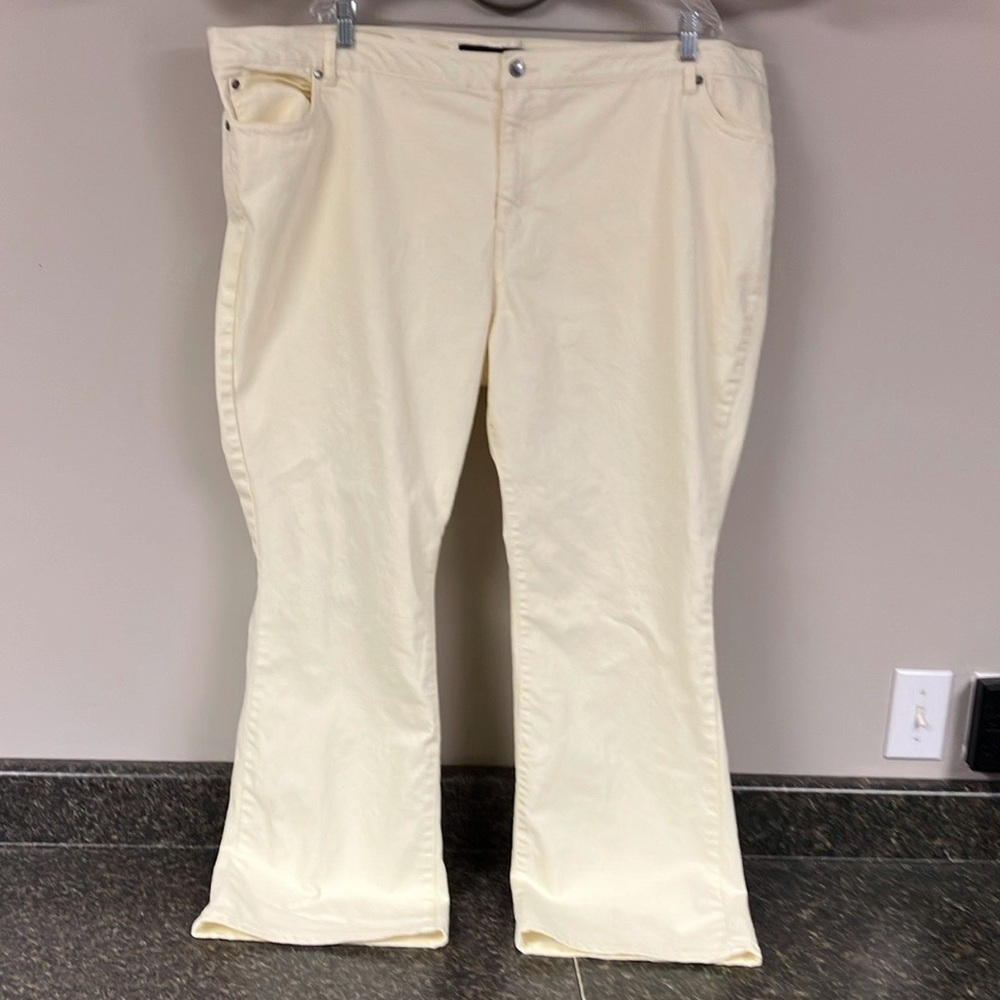 Denim 24/7 light yellow jeans straight leg 26w